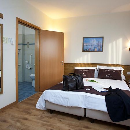 Tulip Inn Padova Bilik gambar